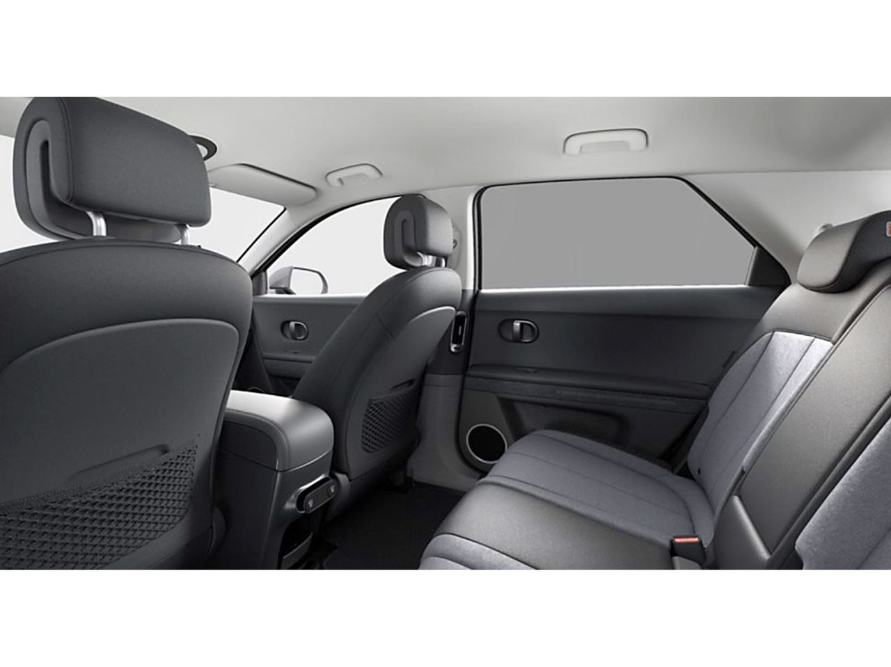 https://csb-strapi-files.fsn1.your-objectstorage.com/inventory-cars/images/2505306683d55719c2a21b622ea2f03b8d3eea35/11_1280_3463.jpg