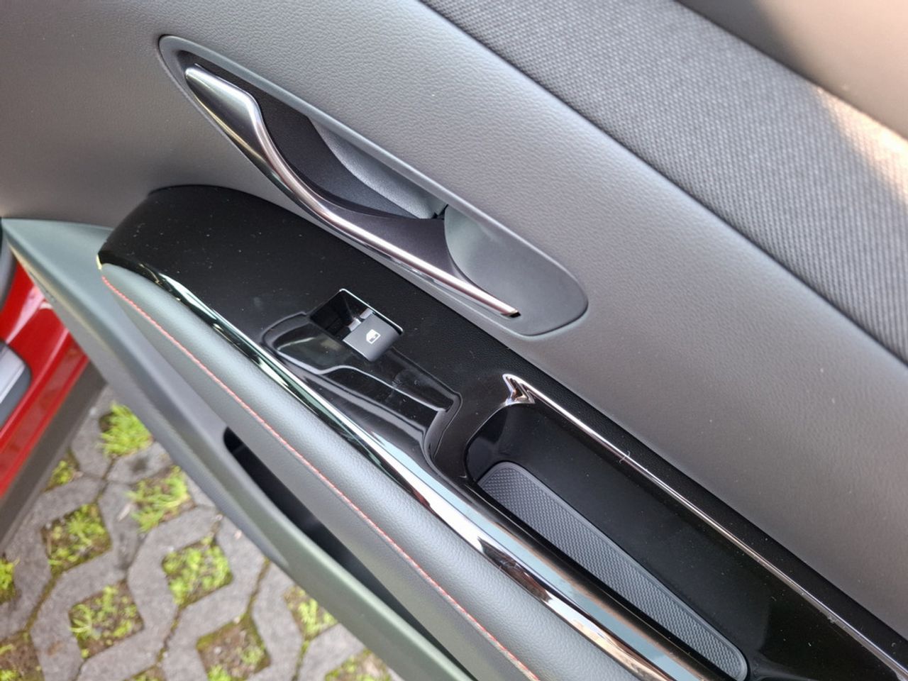 https://csb-strapi-files.fsn1.your-objectstorage.com/inventory-cars/images/250d6f2e14b99e1b1625c8c9611d1b8f8296f263/21_1280_6266.jpg