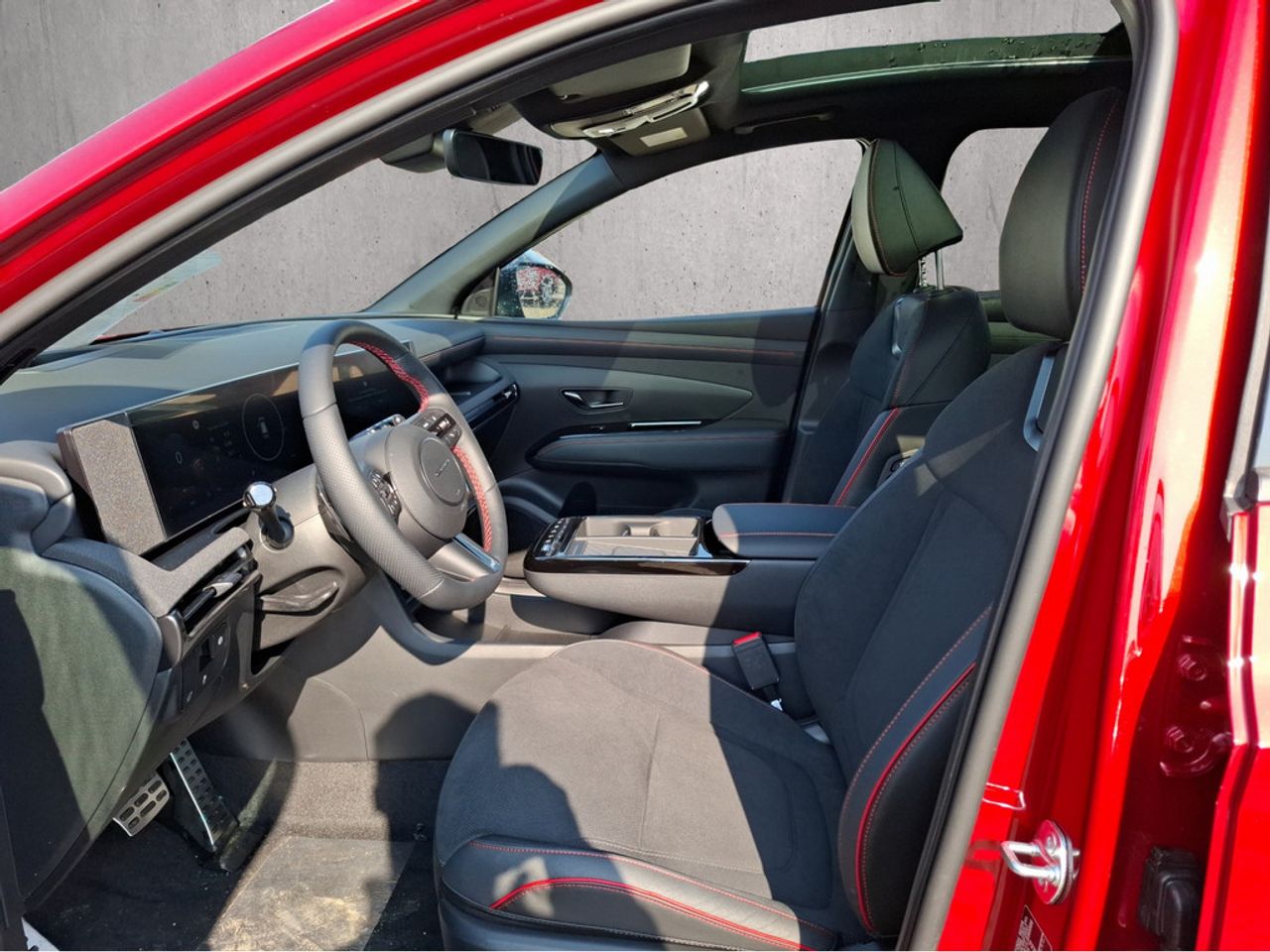 https://csb-strapi-files.fsn1.your-objectstorage.com/inventory-cars/images/250d6f2e14b99e1b1625c8c9611d1b8f8296f263/9_1280_2772.jpg