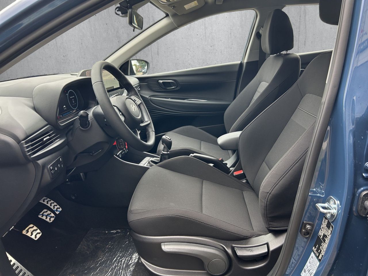 https://csb-strapi-files.fsn1.your-objectstorage.com/inventory-cars/images/25ad64b4d94e2b06e7c5954ecf4c5b34cb965e2f/10_1280_2773.jpg