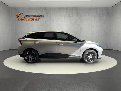 https://csb-strapi-files.fsn1.your-objectstorage.com/inventory-cars/images/26f73c49605164362ef6c344f5dad65c404a8f2c/7_500_2015.jpg