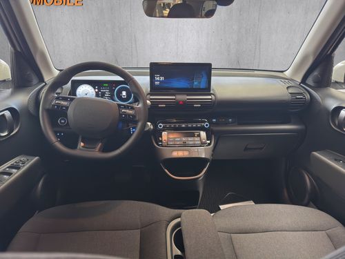 https://csb-strapi-files.fsn1.your-objectstorage.com/inventory-cars/images/27b21c0fdb06d46d0f2605be204aab6f504e617c/16_500_3959.jpg