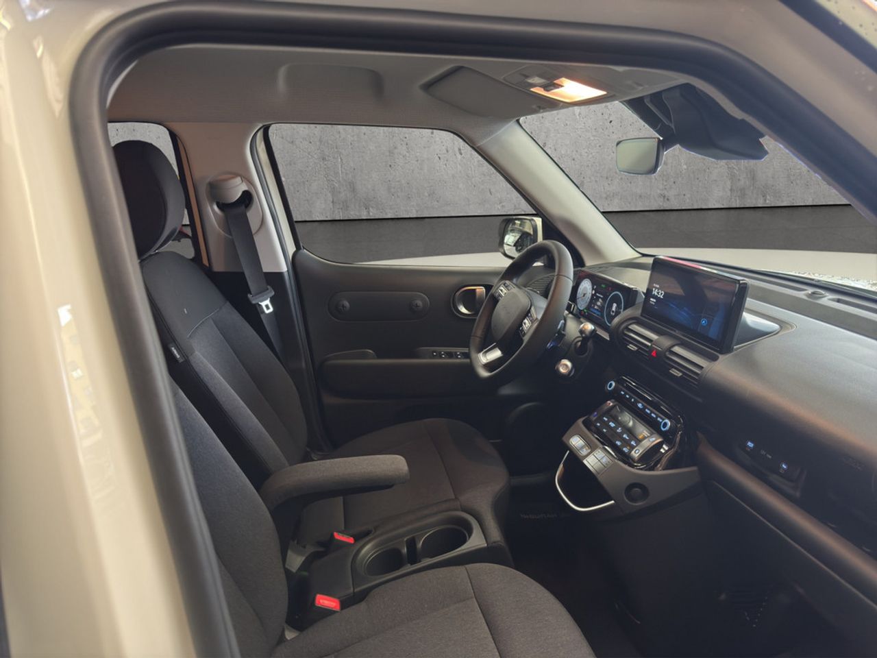 https://csb-strapi-files.fsn1.your-objectstorage.com/inventory-cars/images/27b21c0fdb06d46d0f2605be204aab6f504e617c/20_1280_9109.jpg