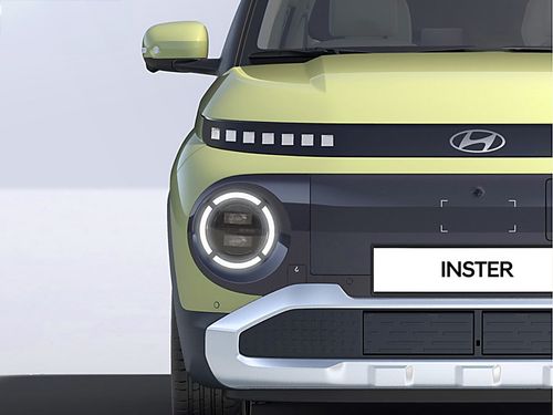 https://csb-strapi-files.fsn1.your-objectstorage.com/inventory-cars/images/28cc6b46c9b710ece2872db07e20478c5f1c6fa4/6_500_9922.jpg