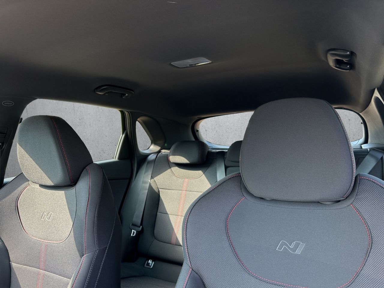 https://csb-strapi-files.fsn1.your-objectstorage.com/inventory-cars/images/2904eae7ab86609d1710631cb7c709daec44a2ae/11_1280_8460.jpg