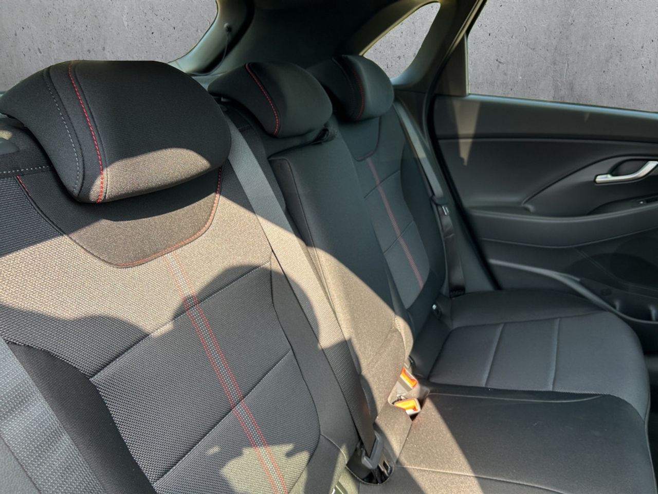 https://csb-strapi-files.fsn1.your-objectstorage.com/inventory-cars/images/2904eae7ab86609d1710631cb7c709daec44a2ae/15_1280_6751.jpg