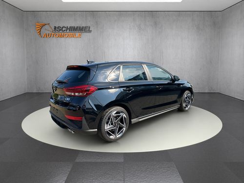 https://csb-strapi-files.fsn1.your-objectstorage.com/inventory-cars/images/2904eae7ab86609d1710631cb7c709daec44a2ae/5_500_7947.jpg