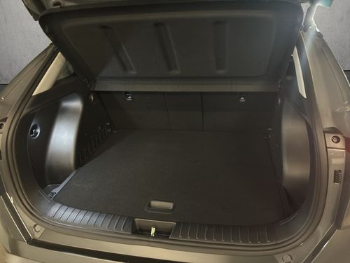 https://csb-strapi-files.fsn1.your-objectstorage.com/inventory-cars/images/29944c3d6b363ba800ba159caa7773f27328411d/17_500_7560.jpg