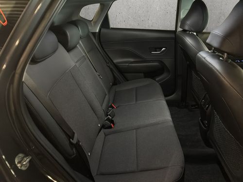 https://csb-strapi-files.fsn1.your-objectstorage.com/inventory-cars/images/29944c3d6b363ba800ba159caa7773f27328411d/18_500_4978.jpg