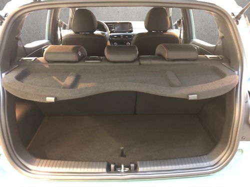 https://csb-strapi-files.fsn1.your-objectstorage.com/inventory-cars/images/2a4f01cb516d2c75282755633f5a0850c38b9f26/14_500_7885.jpg
