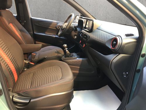 https://csb-strapi-files.fsn1.your-objectstorage.com/inventory-cars/images/2a4f01cb516d2c75282755633f5a0850c38b9f26/16_500_2957.jpg