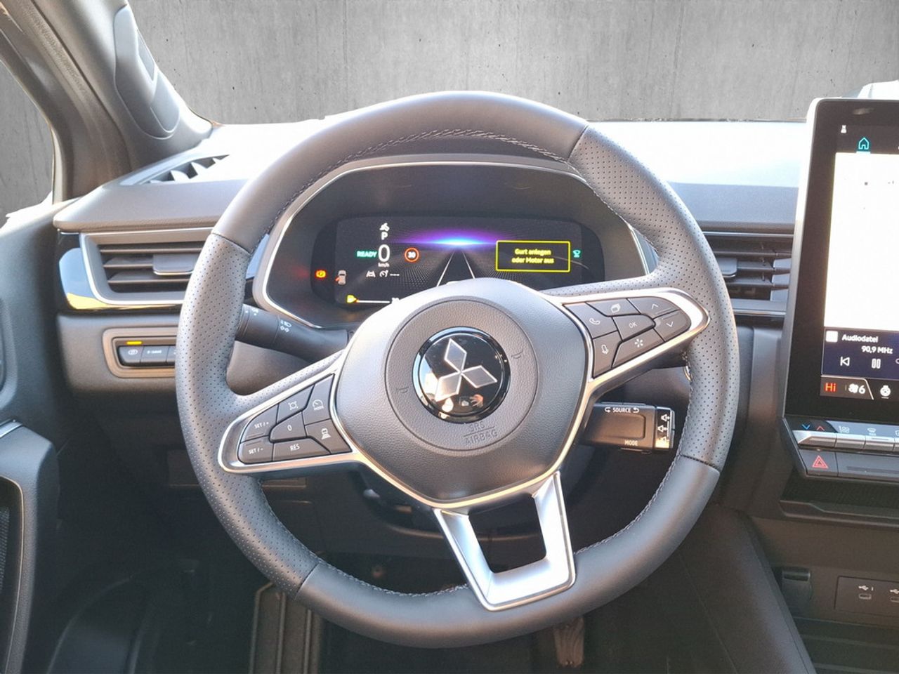 https://csb-strapi-files.fsn1.your-objectstorage.com/inventory-cars/images/2b5bd55ace38984957e9ddee2b01d2a5da0fd16d/10_1280_4433.jpg