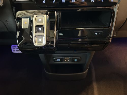 https://csb-strapi-files.fsn1.your-objectstorage.com/inventory-cars/images/2b7482d53874d4e551b078353721d5588f9b9e02/18_500_6680.jpg