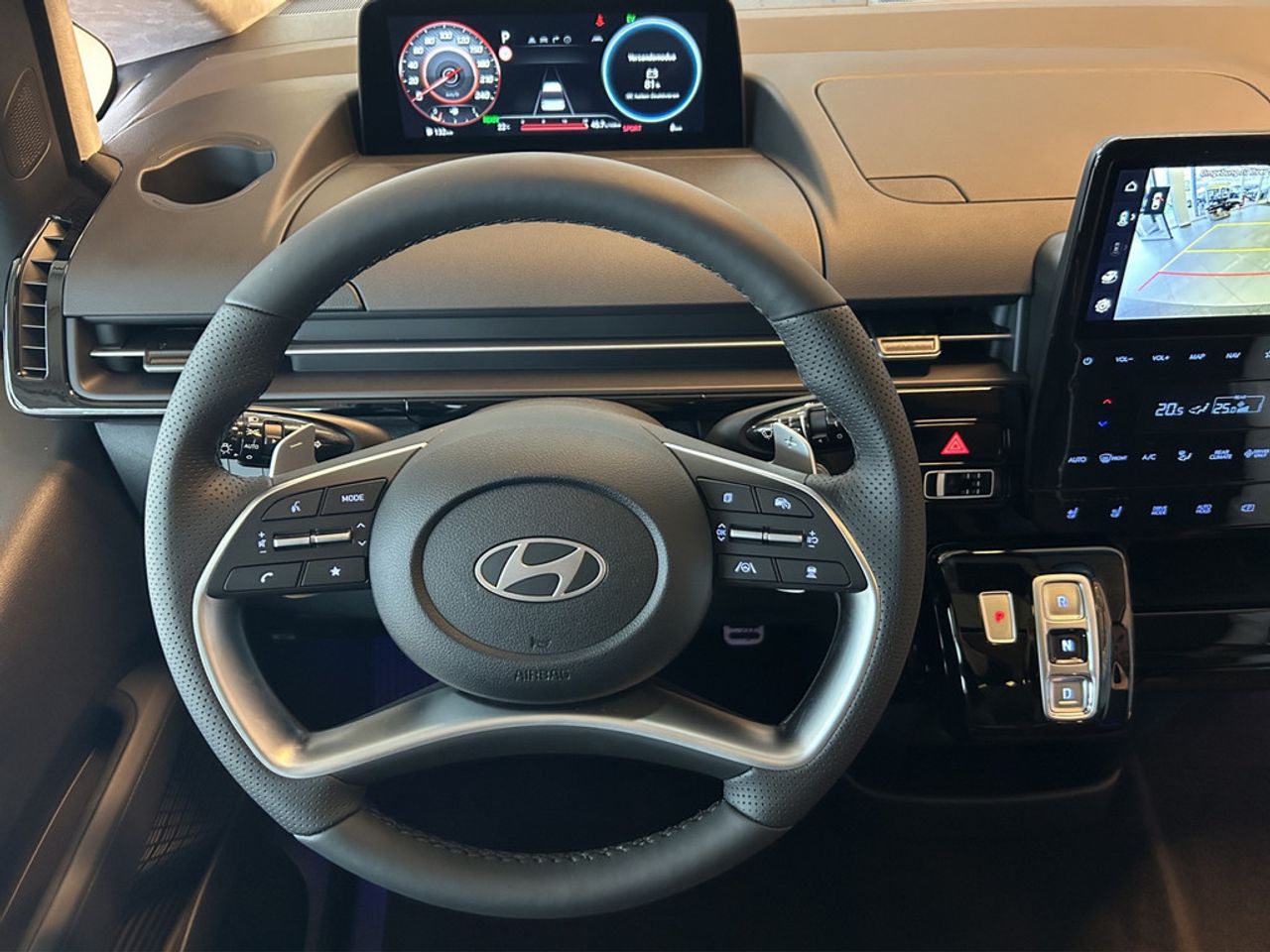 https://csb-strapi-files.fsn1.your-objectstorage.com/inventory-cars/images/2b7482d53874d4e551b078353721d5588f9b9e02/20_1280_4373.jpg