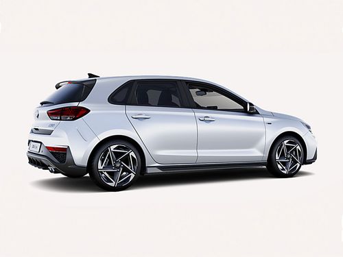 https://csb-strapi-files.fsn1.your-objectstorage.com/inventory-cars/images/2b8249d3fb6d7f672d045aca194443c5f3e4f123/4_500_4880.jpg