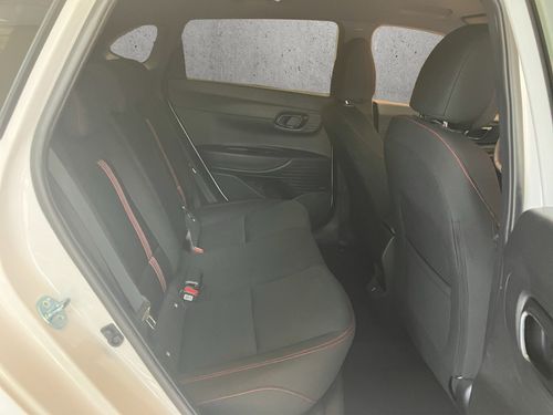 https://csb-strapi-files.fsn1.your-objectstorage.com/inventory-cars/images/2bce139348e3e8672d6b94cc16271201dd0e196a/18_500_8708.jpg