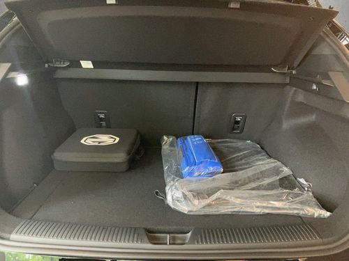 https://csb-strapi-files.fsn1.your-objectstorage.com/inventory-cars/images/2c6041f0ba7c4d85fab435ce7d394d315e118b04/17_500_9959.jpg