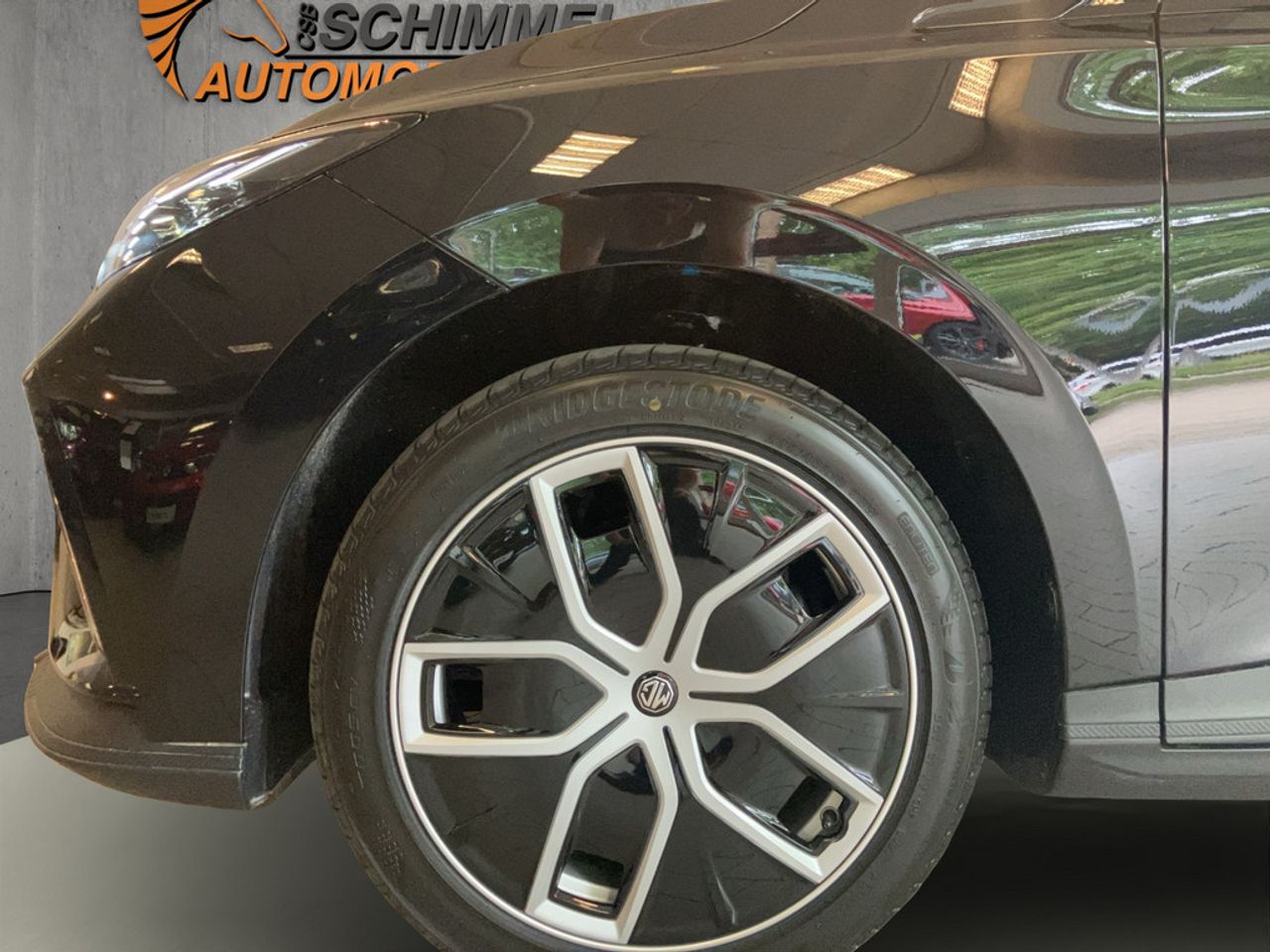 https://csb-strapi-files.fsn1.your-objectstorage.com/inventory-cars/images/2c6041f0ba7c4d85fab435ce7d394d315e118b04/2_1280_6310.jpg