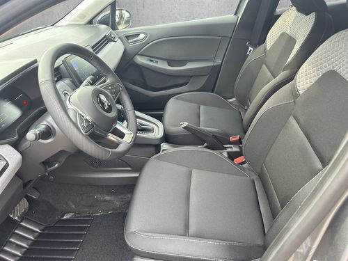https://csb-strapi-files.fsn1.your-objectstorage.com/inventory-cars/images/2c8aa73c1a93e89415ed73ea7e983401c04fae6b/19_500_1313.jpg