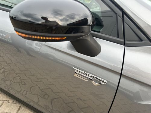 https://csb-strapi-files.fsn1.your-objectstorage.com/inventory-cars/images/2c8aa73c1a93e89415ed73ea7e983401c04fae6b/31_500_7090.jpg