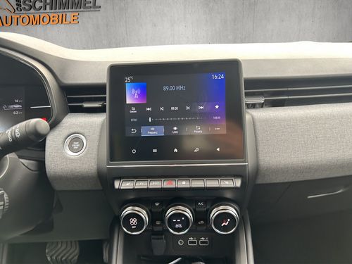 https://csb-strapi-files.fsn1.your-objectstorage.com/inventory-cars/images/2c8aa73c1a93e89415ed73ea7e983401c04fae6b/9_500_4563.jpg