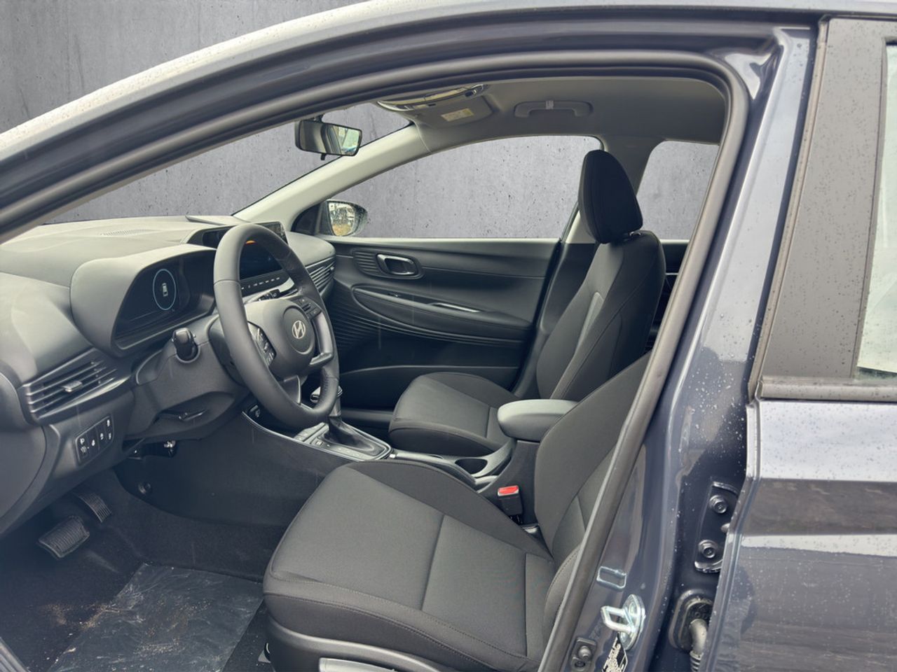 https://csb-strapi-files.fsn1.your-objectstorage.com/inventory-cars/images/2cce0c4c40514737ba14f24636fede94c5b35fb6/10_1280_6520.jpg