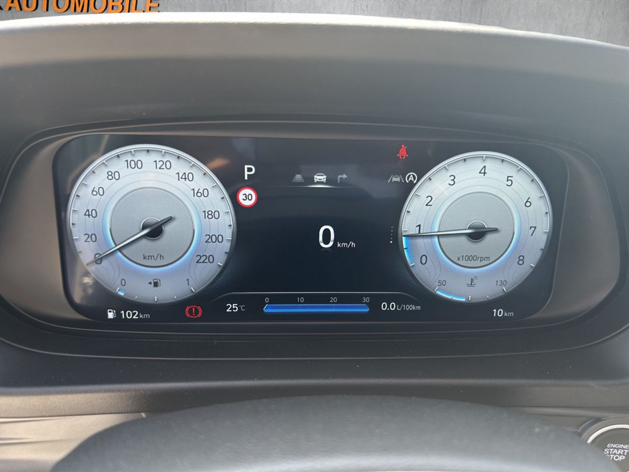 https://csb-strapi-files.fsn1.your-objectstorage.com/inventory-cars/images/2cd029e89f40ffedabdc2119e044ca3514b32964/12_1280_4513.jpg