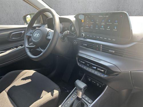 https://csb-strapi-files.fsn1.your-objectstorage.com/inventory-cars/images/2cd029e89f40ffedabdc2119e044ca3514b32964/20_500_8654.jpg