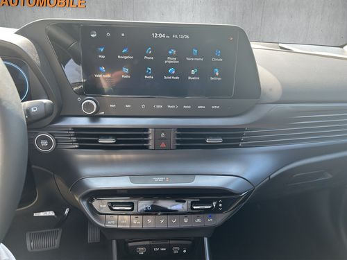 https://csb-strapi-files.fsn1.your-objectstorage.com/inventory-cars/images/2cd029e89f40ffedabdc2119e044ca3514b32964/9_500_7647.jpg