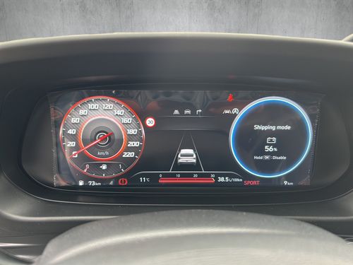 https://csb-strapi-files.fsn1.your-objectstorage.com/inventory-cars/images/2db51bf3bb8d1c292be487b2a90df2afec7db0b0/11_500_6573.jpg