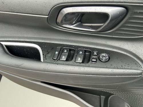 https://csb-strapi-files.fsn1.your-objectstorage.com/inventory-cars/images/2db51bf3bb8d1c292be487b2a90df2afec7db0b0/13_500_9021.jpg