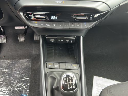 https://csb-strapi-files.fsn1.your-objectstorage.com/inventory-cars/images/2db51bf3bb8d1c292be487b2a90df2afec7db0b0/17_500_3838.jpg