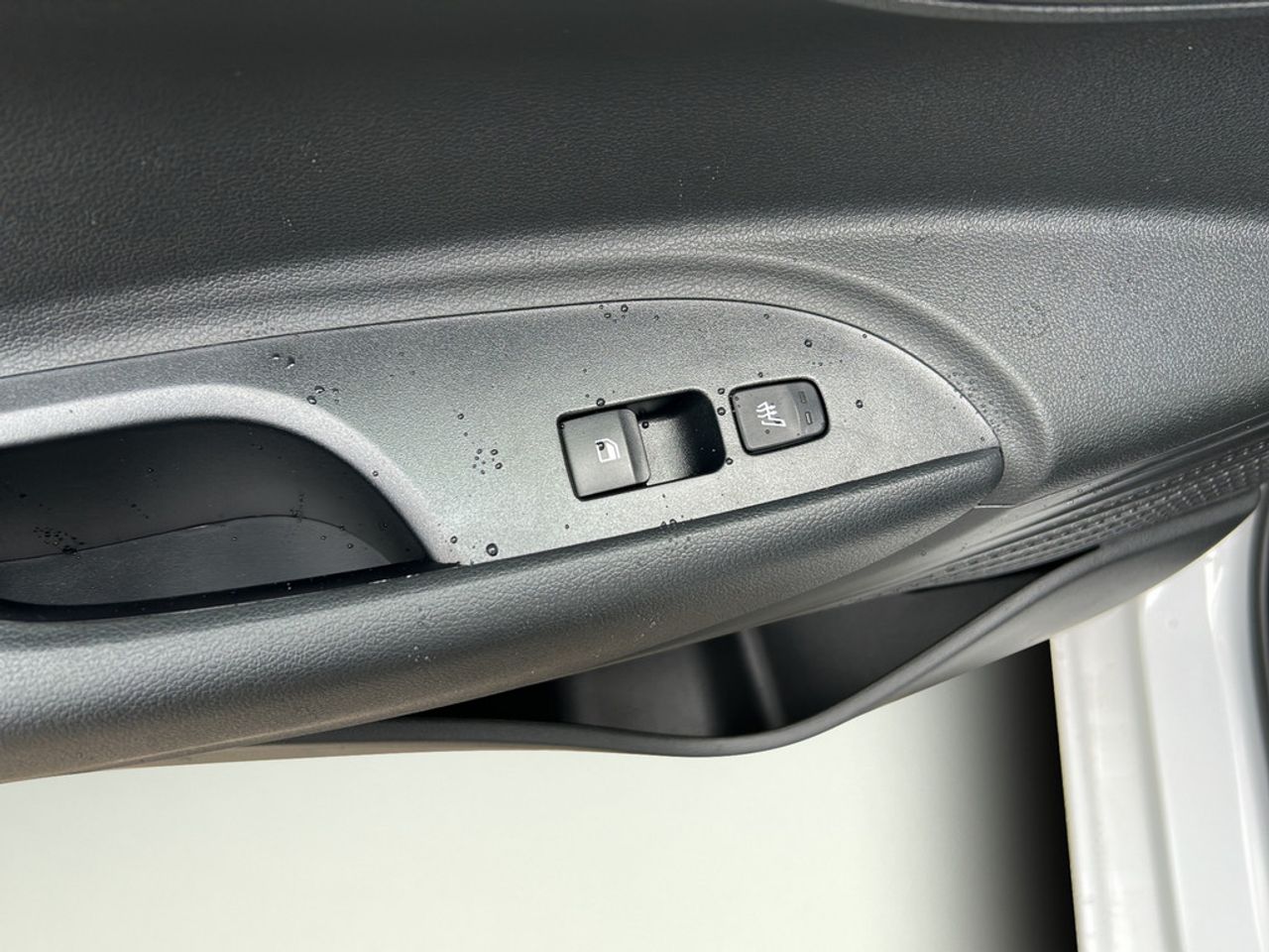 https://csb-strapi-files.fsn1.your-objectstorage.com/inventory-cars/images/2db51bf3bb8d1c292be487b2a90df2afec7db0b0/21_1280_5104.jpg