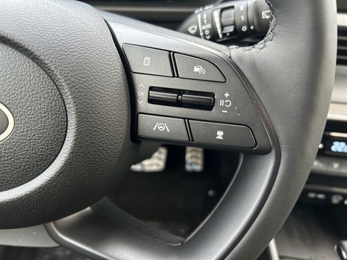https://csb-strapi-files.fsn1.your-objectstorage.com/inventory-cars/images/30df06bb7a0ddfa56e205b3eedfd36773e87b6cc/22_500_7511.jpg