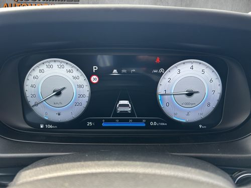 https://csb-strapi-files.fsn1.your-objectstorage.com/inventory-cars/images/316006eec70eb992b0c3fd8b18f546ea1002bd18/11_500_4366.jpg