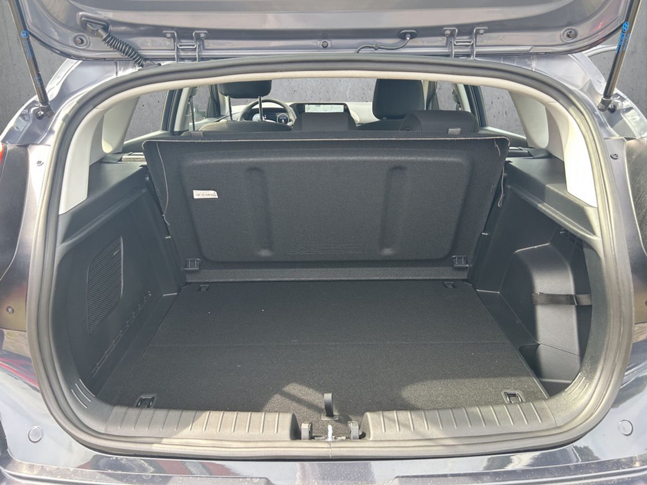 https://csb-strapi-files.fsn1.your-objectstorage.com/inventory-cars/images/316006eec70eb992b0c3fd8b18f546ea1002bd18/18_1280_9338.jpg