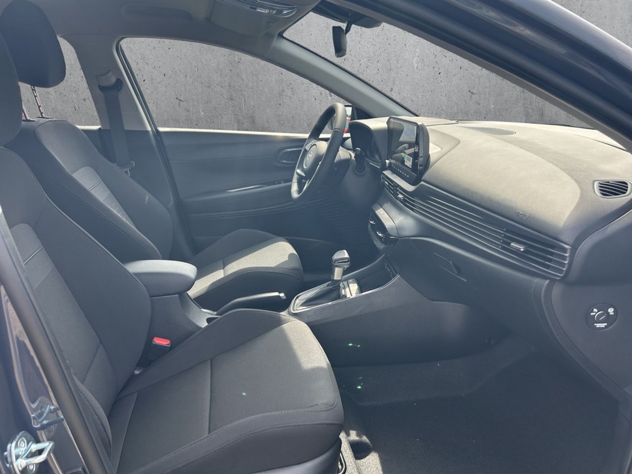 https://csb-strapi-files.fsn1.your-objectstorage.com/inventory-cars/images/316006eec70eb992b0c3fd8b18f546ea1002bd18/20_1280_2201.jpg