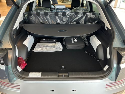 https://csb-strapi-files.fsn1.your-objectstorage.com/inventory-cars/images/318f94ac2a42eada11eb12d0e0ef6b66f5376284/11_500_6197.jpg
