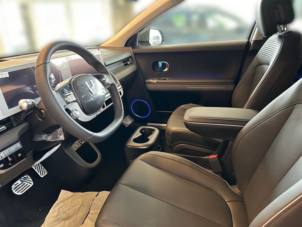 https://csb-strapi-files.fsn1.your-objectstorage.com/inventory-cars/images/318f94ac2a42eada11eb12d0e0ef6b66f5376284/6_1280_2127.jpg