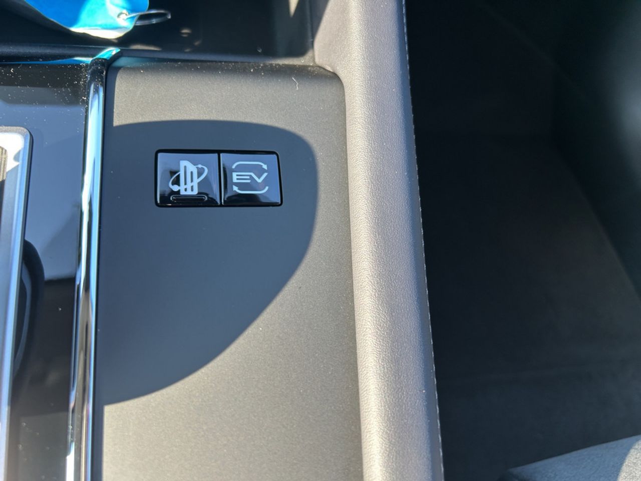 https://csb-strapi-files.fsn1.your-objectstorage.com/inventory-cars/images/327b52e7d69a47c76e2c936c2b8db15d7bcc58bc/17_1280_3794.jpg