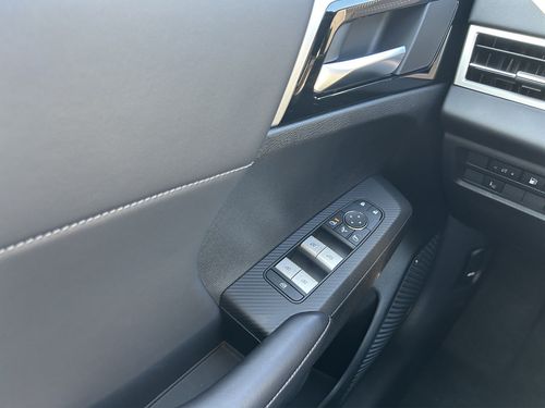 https://csb-strapi-files.fsn1.your-objectstorage.com/inventory-cars/images/327b52e7d69a47c76e2c936c2b8db15d7bcc58bc/18_500_8493.jpg
