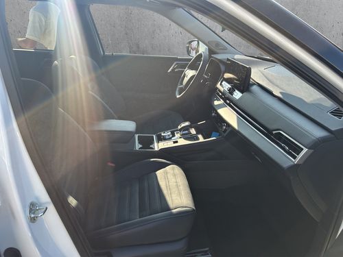 https://csb-strapi-files.fsn1.your-objectstorage.com/inventory-cars/images/327b52e7d69a47c76e2c936c2b8db15d7bcc58bc/20_500_2190.jpg