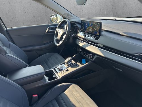 https://csb-strapi-files.fsn1.your-objectstorage.com/inventory-cars/images/327b52e7d69a47c76e2c936c2b8db15d7bcc58bc/33_500_3501.jpg