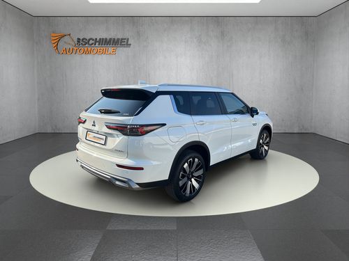 https://csb-strapi-files.fsn1.your-objectstorage.com/inventory-cars/images/327b52e7d69a47c76e2c936c2b8db15d7bcc58bc/4_500_5688.jpg