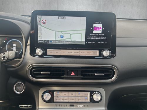 https://csb-strapi-files.fsn1.your-objectstorage.com/inventory-cars/images/33e2ad58aba0cb2140a3f9c68e70c6d1e97c46c8/9_500_8511.jpg