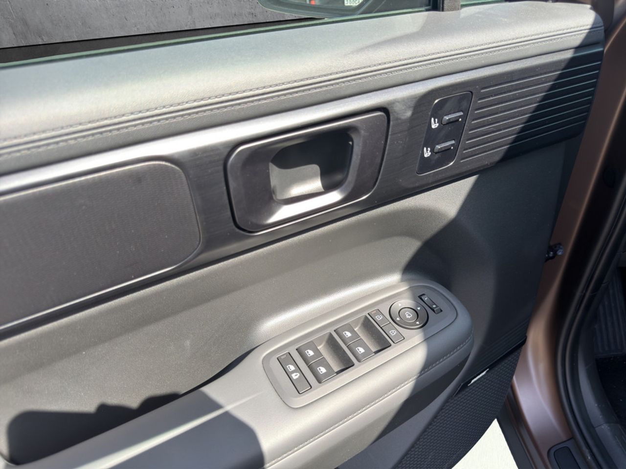 https://csb-strapi-files.fsn1.your-objectstorage.com/inventory-cars/images/3471e62d81f570e438fd47260d8ee554a406dabf/11_1280_6174.jpg