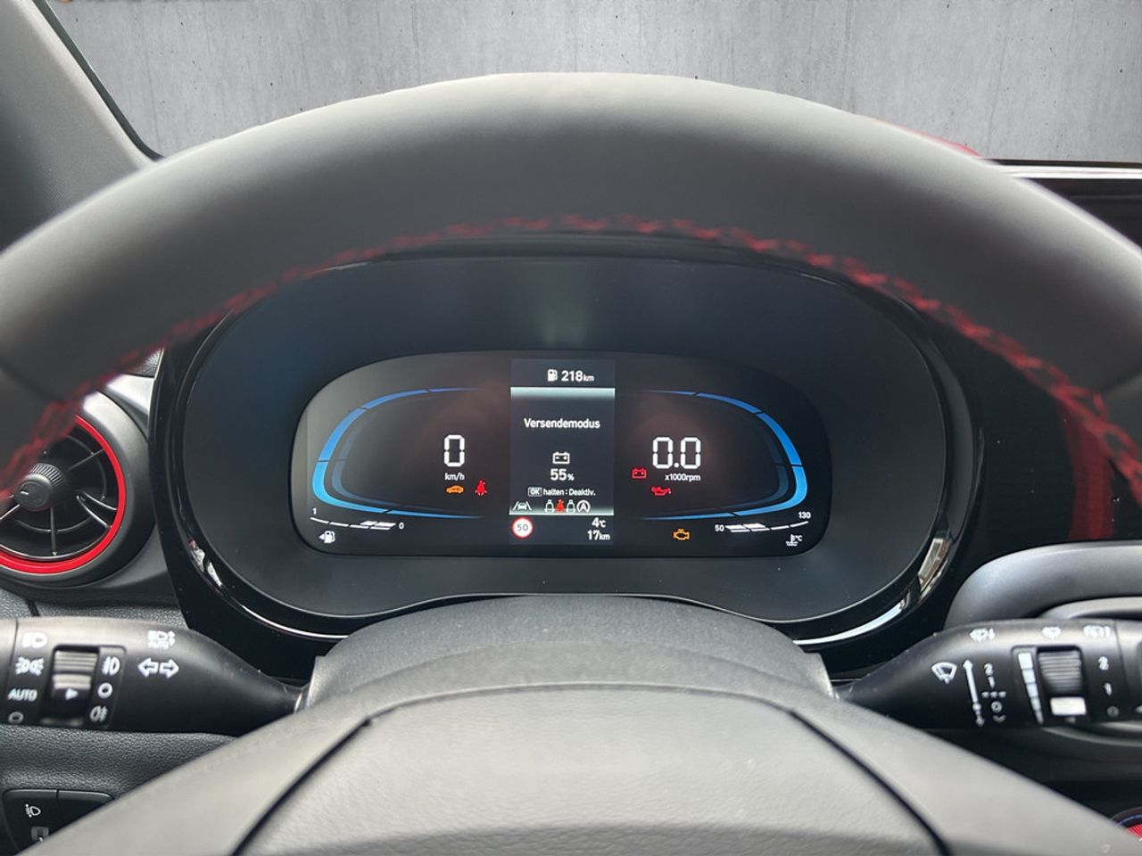 https://csb-strapi-files.fsn1.your-objectstorage.com/inventory-cars/images/3485e62a01c9f3e99c5faceb5510d702b82ccaaf/11_1280_8558.jpg