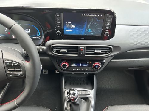 https://csb-strapi-files.fsn1.your-objectstorage.com/inventory-cars/images/3485e62a01c9f3e99c5faceb5510d702b82ccaaf/17_500_9612.jpg