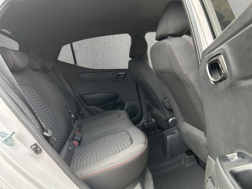https://csb-strapi-files.fsn1.your-objectstorage.com/inventory-cars/images/3485e62a01c9f3e99c5faceb5510d702b82ccaaf/19_500_3934.jpg