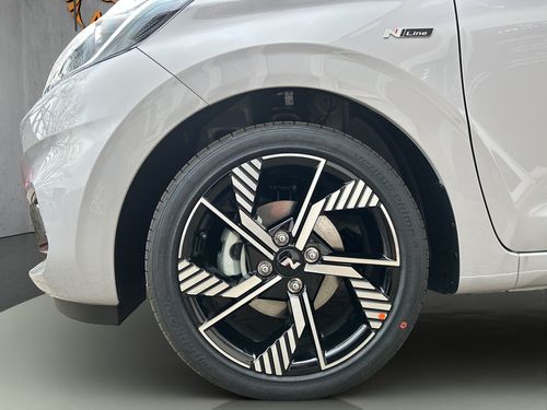 https://csb-strapi-files.fsn1.your-objectstorage.com/inventory-cars/images/3485e62a01c9f3e99c5faceb5510d702b82ccaaf/2_500_1890.jpg